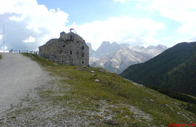 Pl�tzwiese mit Monte Cristallo